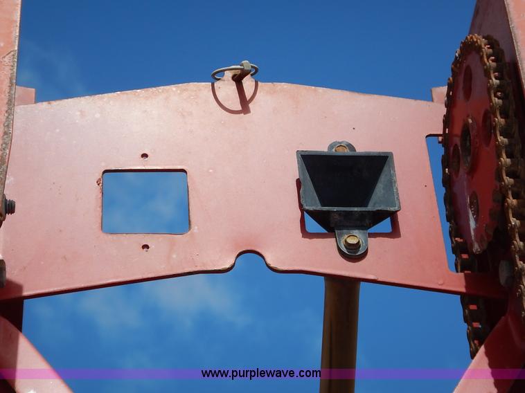 image for item K7365 International 800 Cyclo Air planter