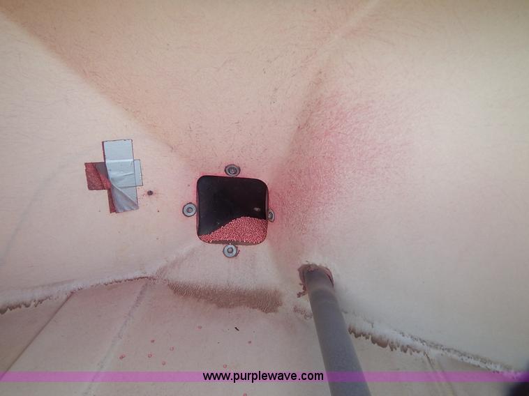 image for item K7365 International 800 Cyclo Air planter