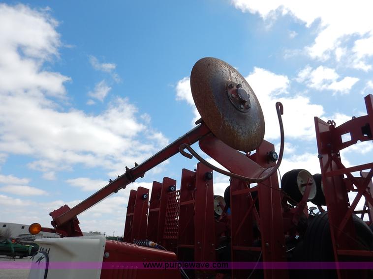 image for item K7365 International 800 Cyclo Air planter