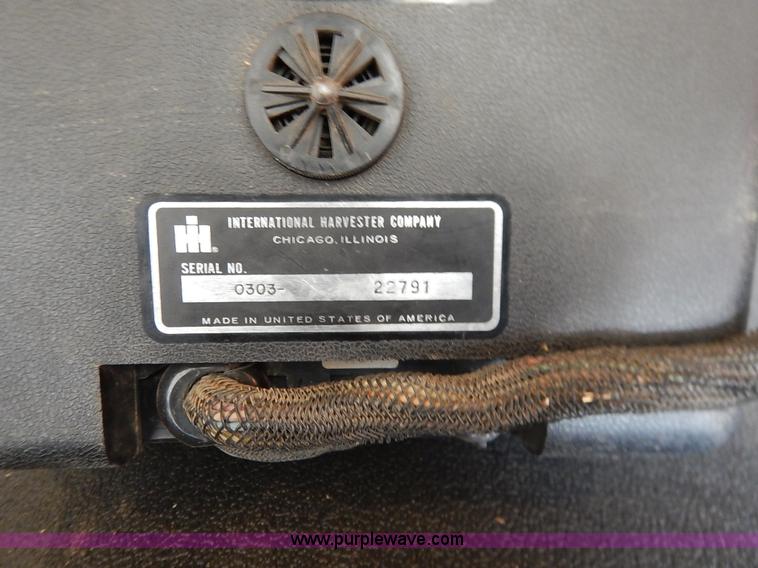 image for item K7365 International 800 Cyclo Air planter