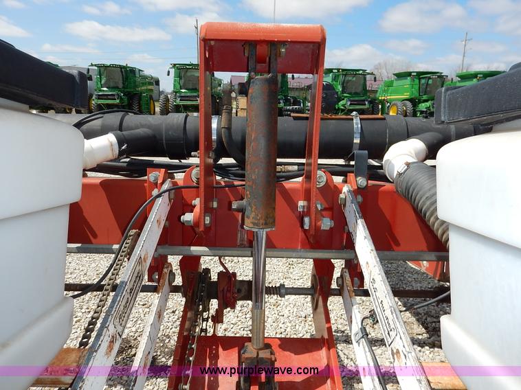 image for item K7366 White 6100 planter