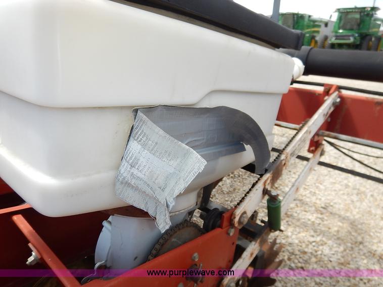 image for item K7366 White 6100 planter