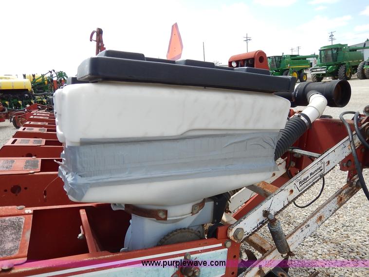 image for item K7366 White 6100 planter