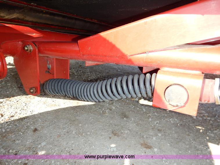 image for item K7369 2009 New Holland BR7090 round baler