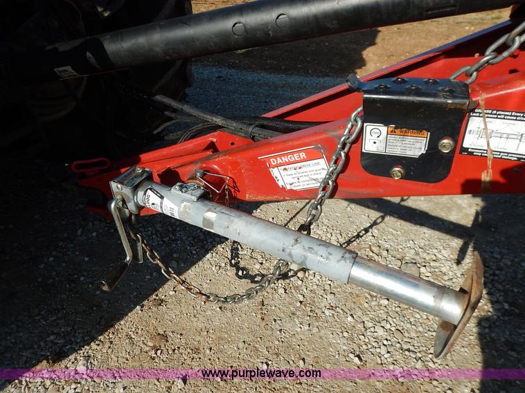 image for item K7369 2009 New Holland BR7090 round baler