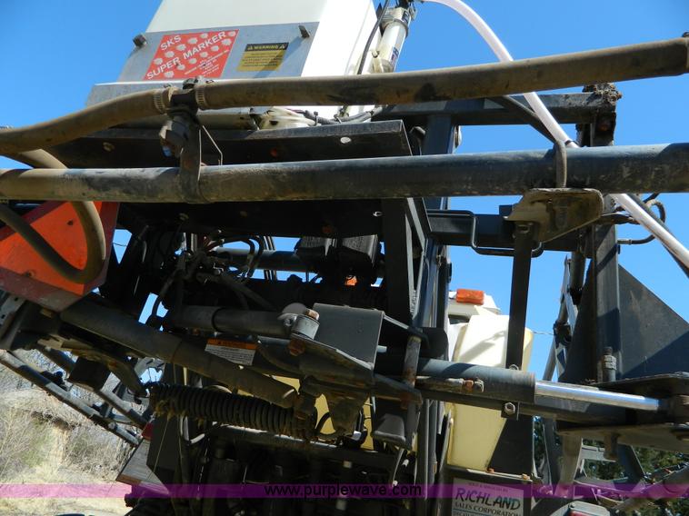 image for item K8027 1997 SpraCoupe 3440 self-propelled sprayer