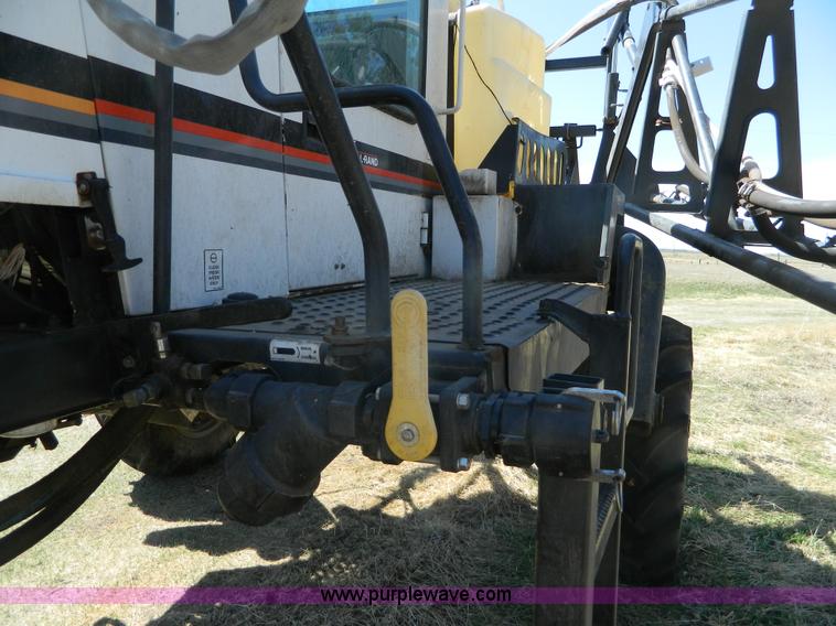 image for item K8027 1997 SpraCoupe 3440 self-propelled sprayer