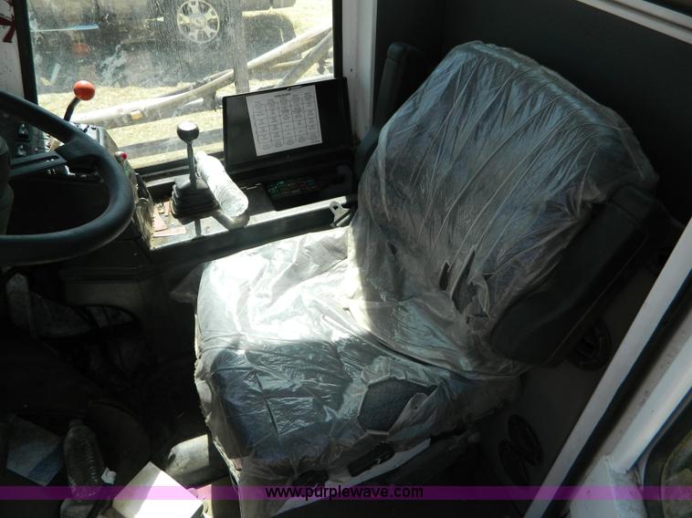 image for item K8027 1997 SpraCoupe 3440 self-propelled sprayer