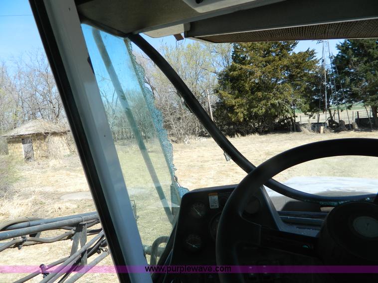 image for item K8027 1997 SpraCoupe 3440 self-propelled sprayer