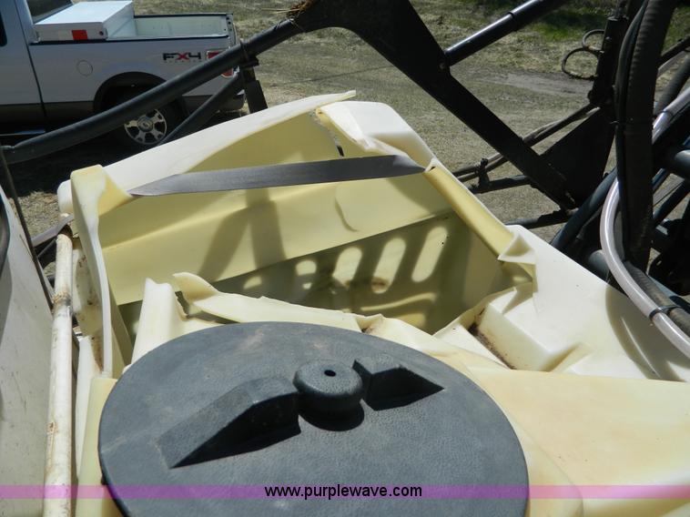 image for item K8027 1997 SpraCoupe 3440 self-propelled sprayer