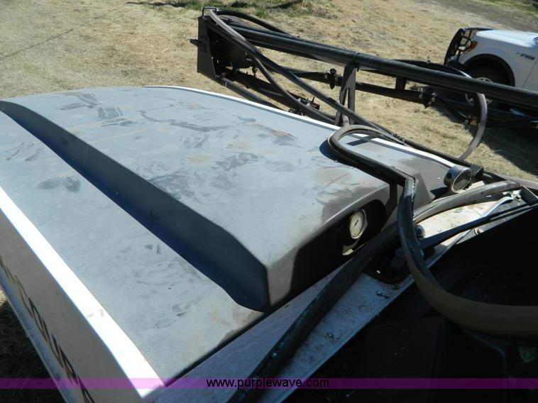 image for item K8027 1997 SpraCoupe 3440 self-propelled sprayer