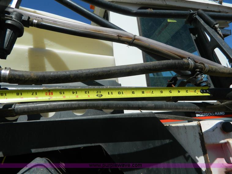 image for item K8027 1997 SpraCoupe 3440 self-propelled sprayer