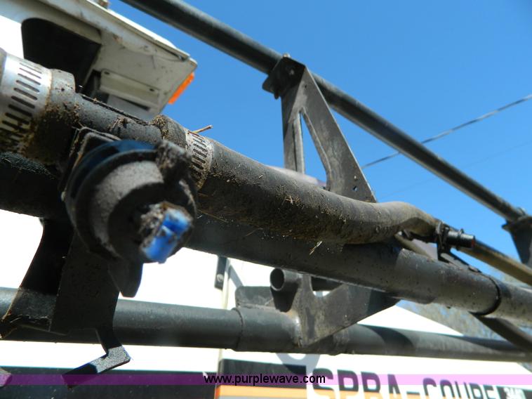 image for item K8027 1997 SpraCoupe 3440 self-propelled sprayer