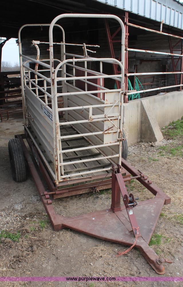 image for item K8775 Paul livestock scale