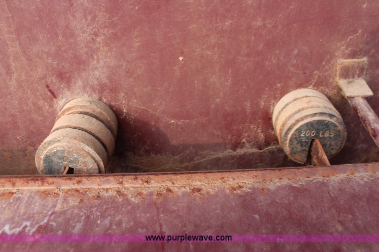 image for item K8775 Paul livestock scale