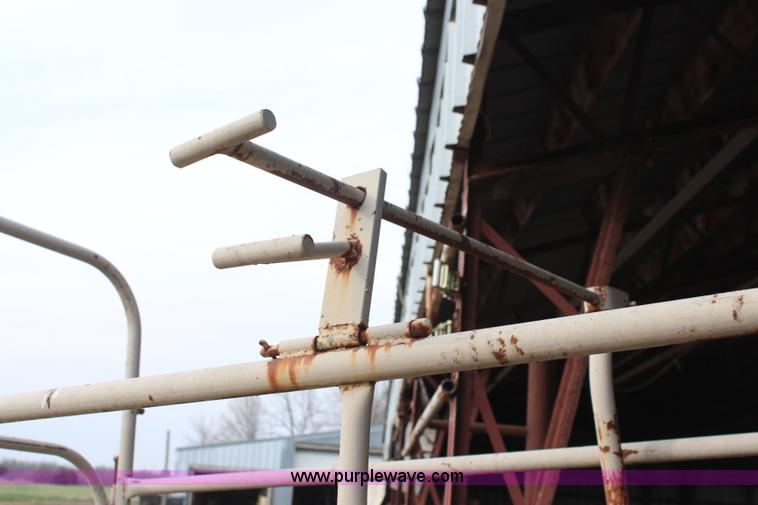 image for item K8775 Paul livestock scale