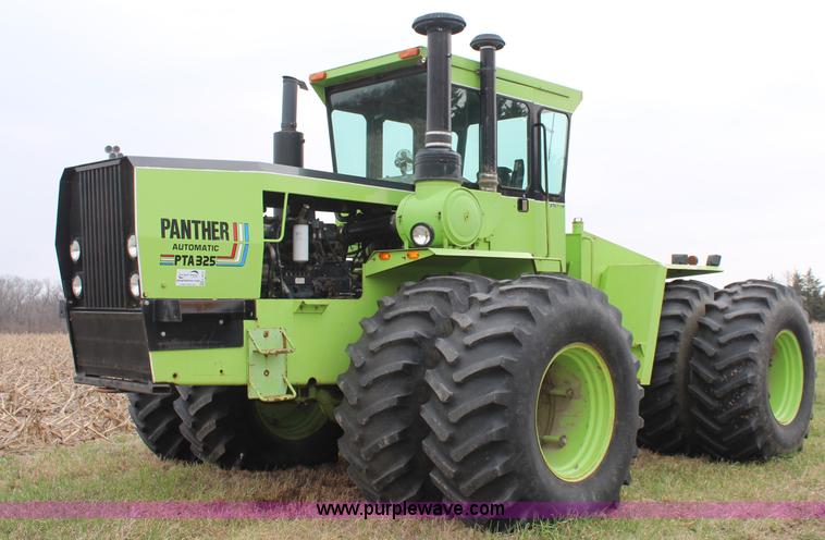 image for item K8874 1980 Steiger Panther III PTA325 4WD tractor