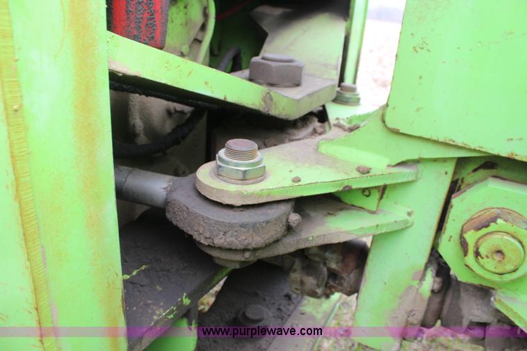 image for item K8874 1980 Steiger Panther III PTA325 4WD tractor