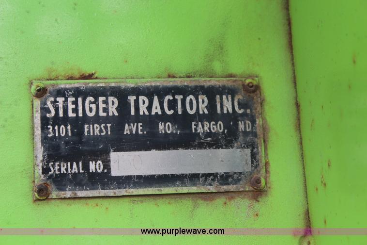 image for item K8874 1980 Steiger Panther III PTA325 4WD tractor