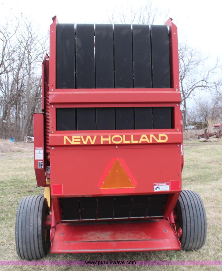 image for item K8992 1993 New Holland 650 round baler
