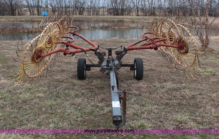 image for item K8993 Ogden Metal Works 10 wheel rake