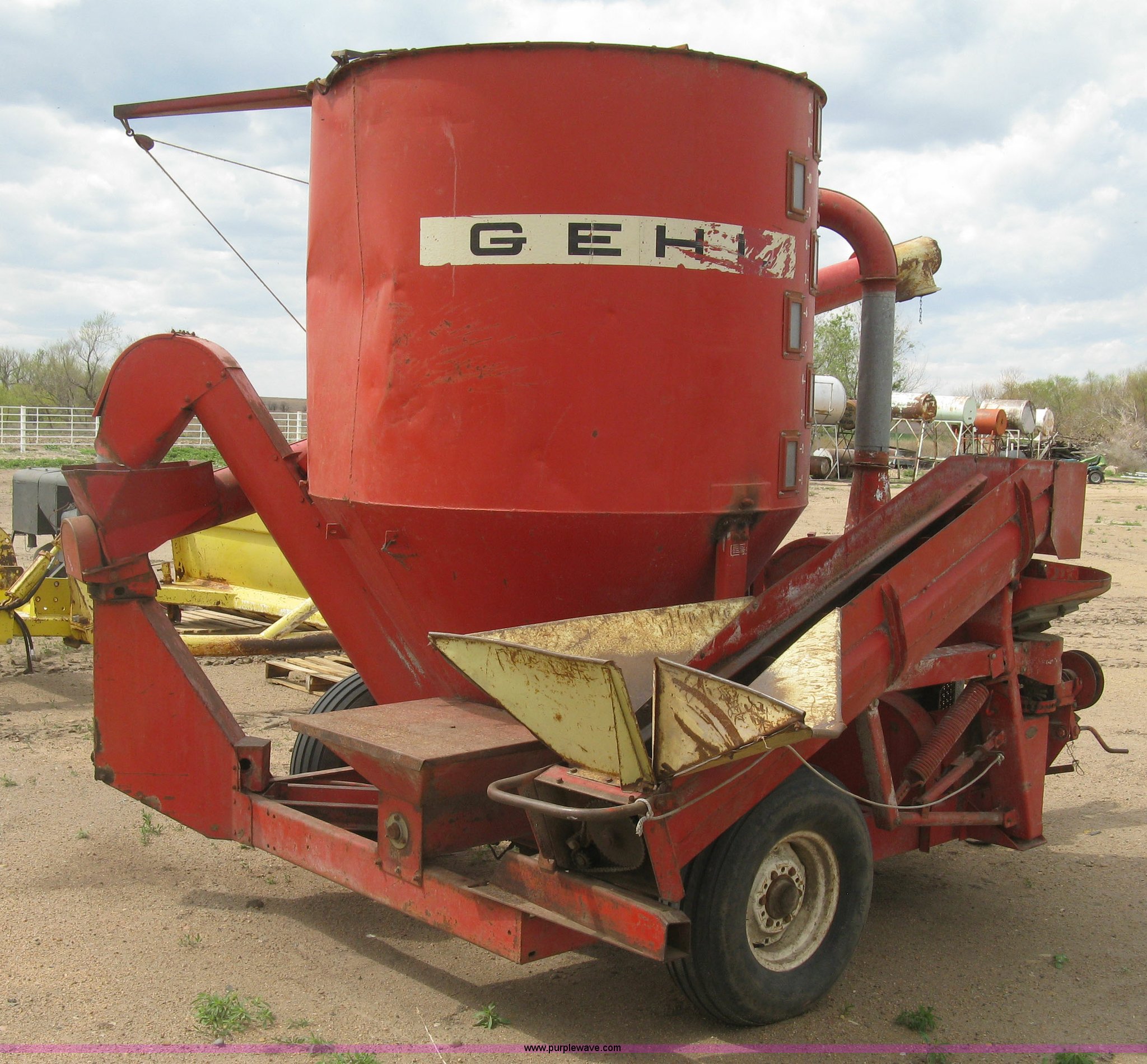 Gehl 65ASAF feed grinder/mixer in Kinsley, KS Item H8660 sold