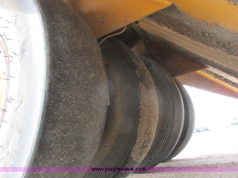 image for item A8773 Bros SB3000 Roll-O-Pactor pneumatic roller