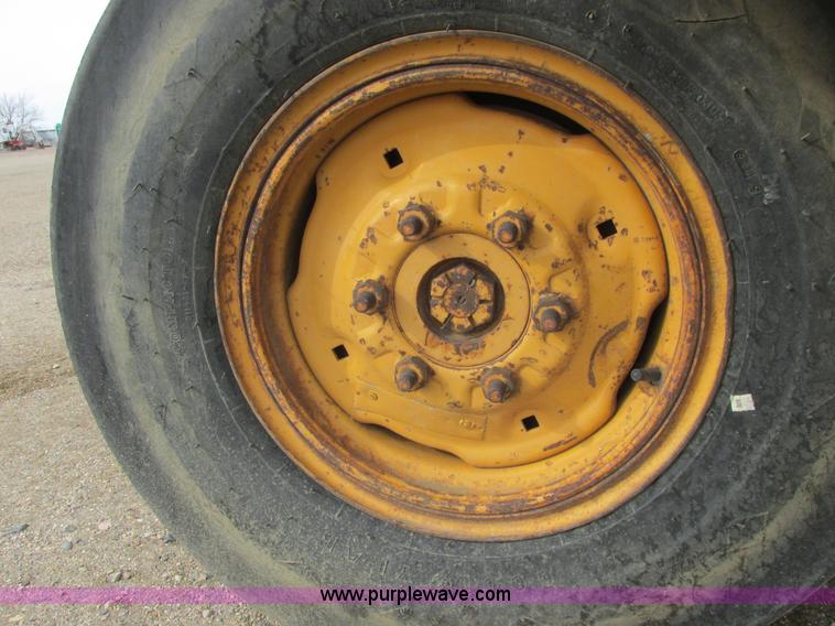 image for item A8773 Bros SB3000 Roll-O-Pactor pneumatic roller