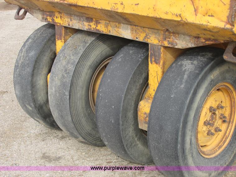 image for item A8773 Bros SB3000 Roll-O-Pactor pneumatic roller