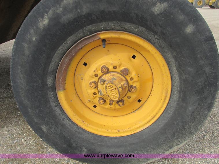 image for item A8773 Bros SB3000 Roll-O-Pactor pneumatic roller