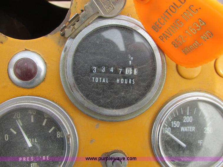 image for item A8773 Bros SB3000 Roll-O-Pactor pneumatic roller