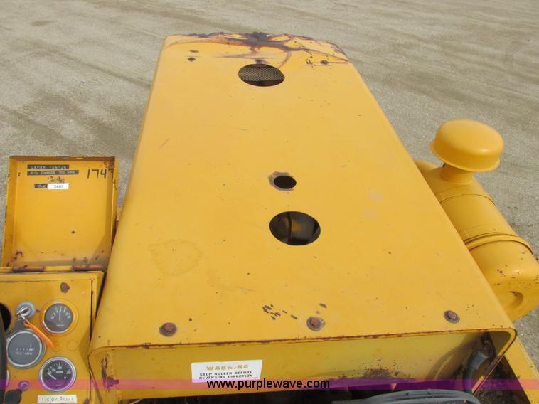 image for item A8773 Bros SB3000 Roll-O-Pactor pneumatic roller