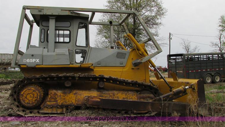 image for item AC9288 1994 Komatsu D65PX-12 dozer