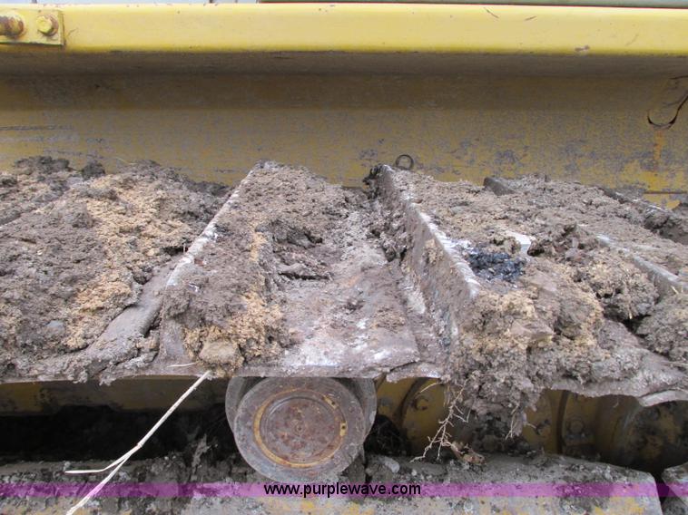 image for item AC9288 1994 Komatsu D65PX-12 dozer