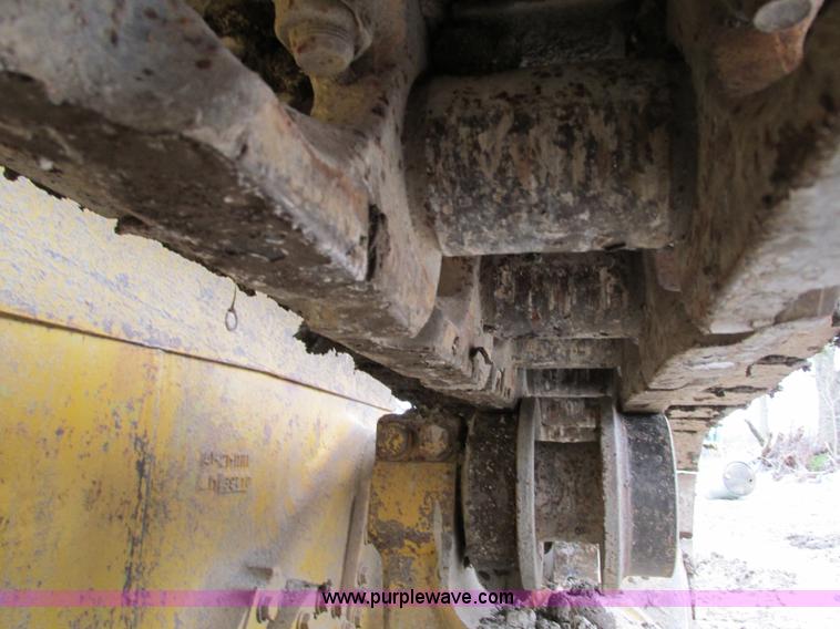 image for item AC9288 1994 Komatsu D65PX-12 dozer