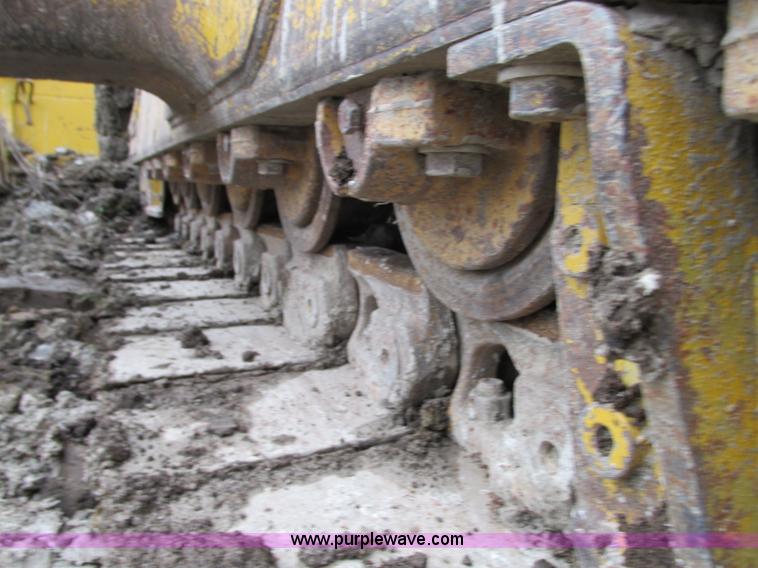 image for item AC9288 1994 Komatsu D65PX-12 dozer