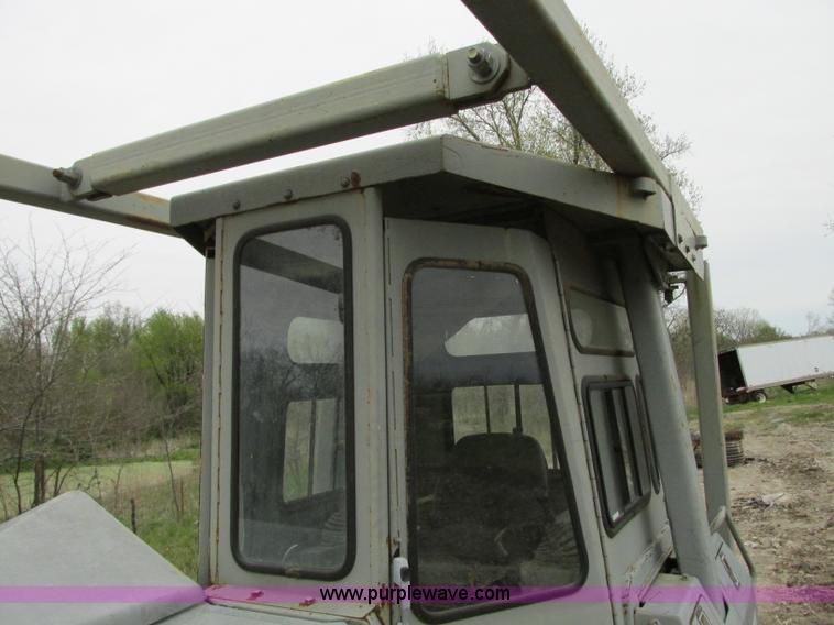 image for item AC9288 1994 Komatsu D65PX-12 dozer