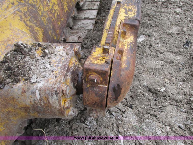 image for item AC9288 1994 Komatsu D65PX-12 dozer