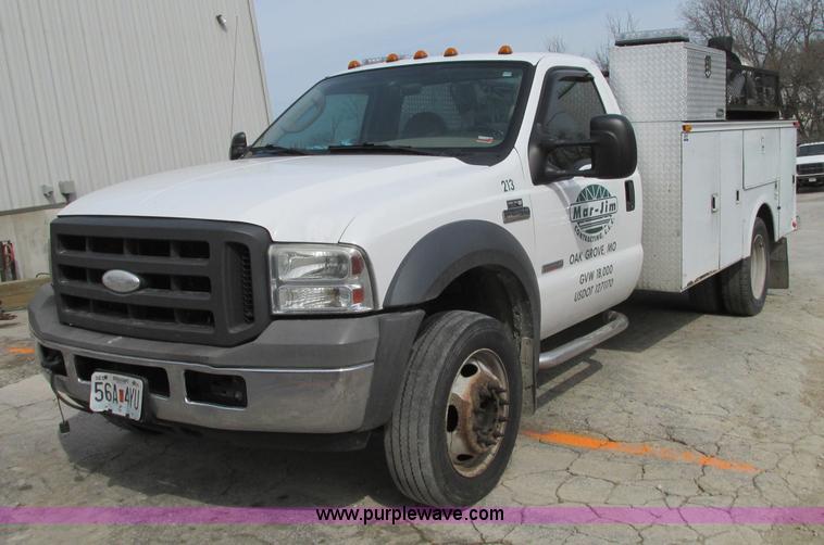 image for item AC9293 2005 Ford F450 Super Duty XL service truck