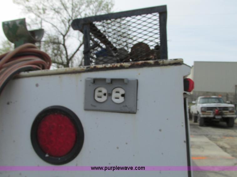 image for item AC9293 2005 Ford F450 Super Duty XL service truck