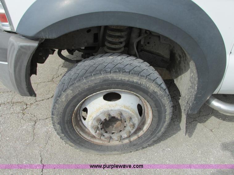 image for item AC9294 2006 Ford F450 Super Duty XL service truck