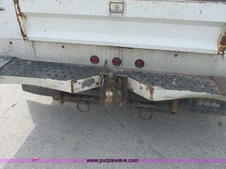 image for item AC9294 2006 Ford F450 Super Duty XL service truck