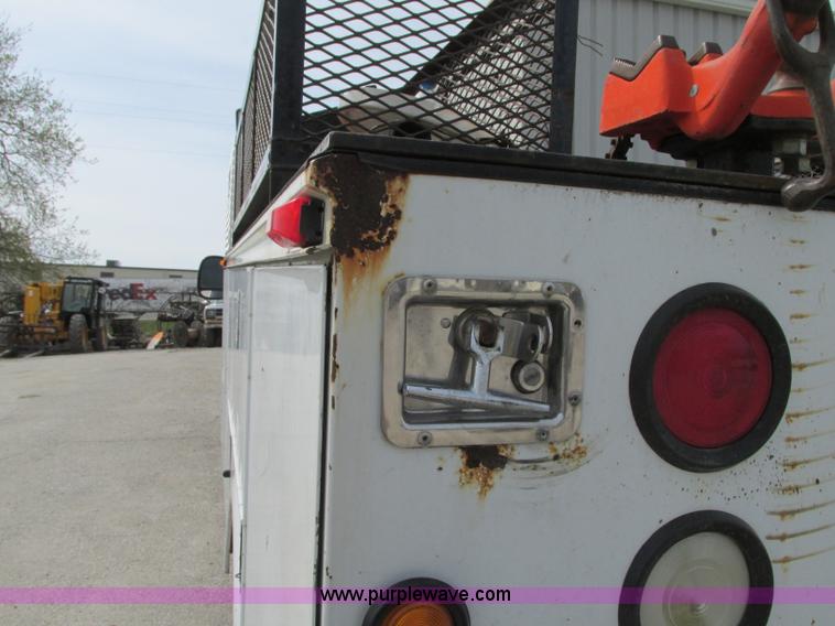 image for item AC9294 2006 Ford F450 Super Duty XL service truck