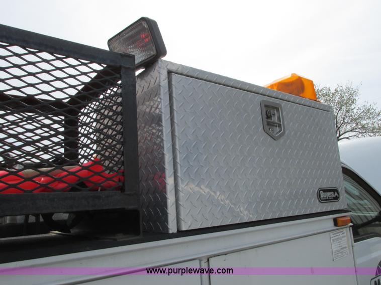 image for item AC9294 2006 Ford F450 Super Duty XL service truck