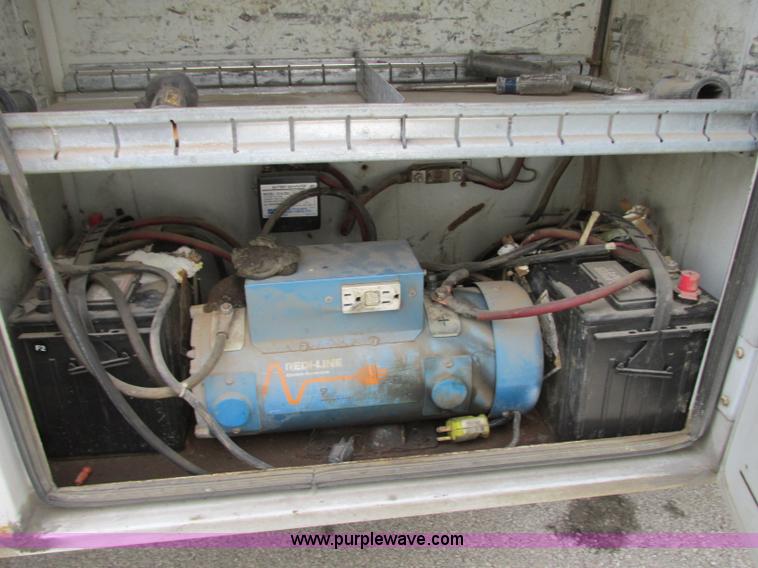 image for item AC9294 2006 Ford F450 Super Duty XL service truck