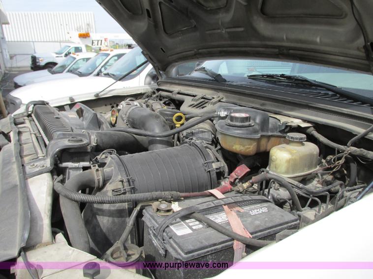 image for item AC9294 2006 Ford F450 Super Duty XL service truck