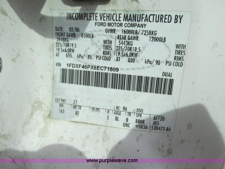 image for item AC9294 2006 Ford F450 Super Duty XL service truck