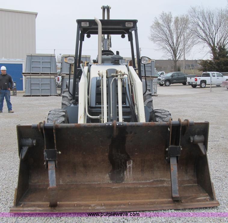 image for item AC9298 2007 Terex 760B backhoe
