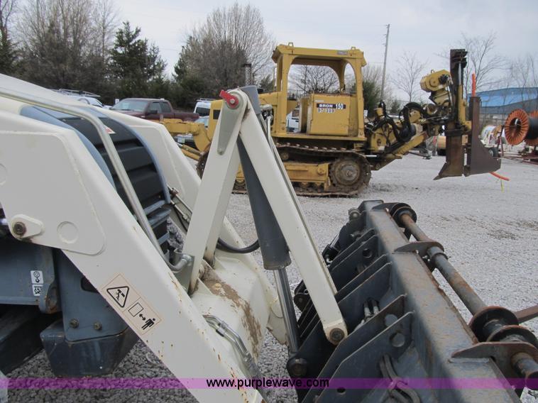 image for item AC9298 2007 Terex 760B backhoe