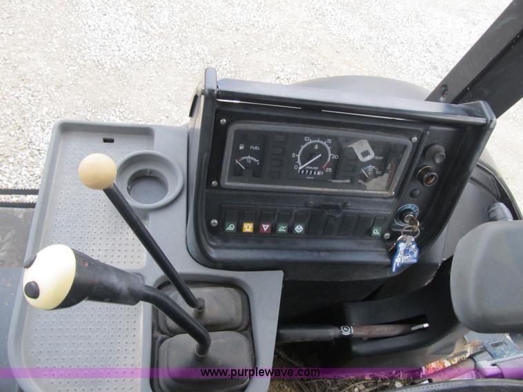 image for item AC9298 2007 Terex 760B backhoe